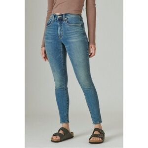 Lucky Brand Women's Bridgette High Rise Blue Jeans